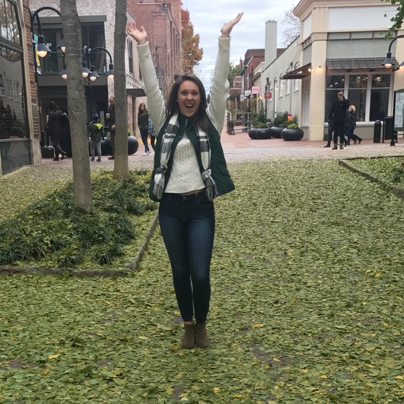 White J.Crew Knitted Sweater - Picture 4 of 4